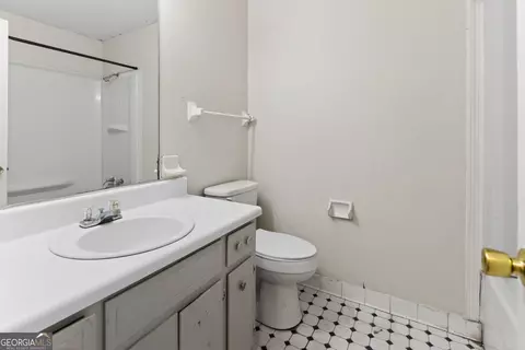 Bath - 2930 Rollingwood Dr, Augusta, GA 30906 photo 2 of 5