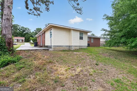 Exterior - 2930 Rollingwood Dr, Augusta, GA 30906 photo 3 of 6