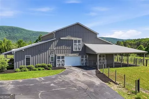 Exterior - 445 E Valley Rd NE, Rydal, GA 30171 photo 6 of 21