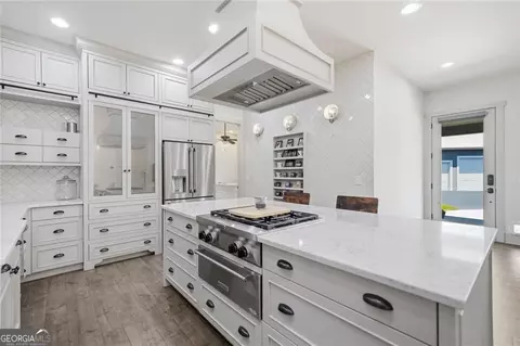 Kitchen - 445 E Valley Rd NE, Rydal, GA 30171 photo 4 of 4