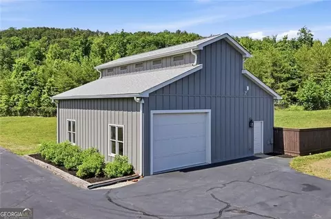 Exterior - 445 E Valley Rd NE, Rydal, GA 30171 photo 18 of 21