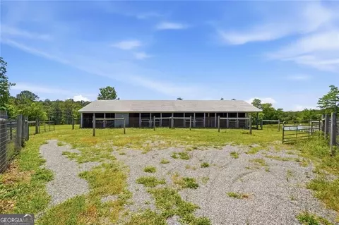 Exterior - 445 E Valley Rd NE, Rydal, GA 30171 photo 15 of 21
