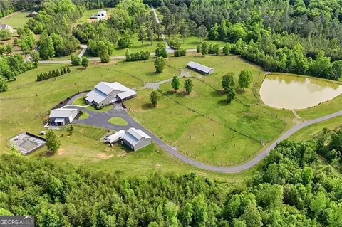 View/Area - 445 E Valley Rd NE, Rydal, GA 30171 photo 1 of 4