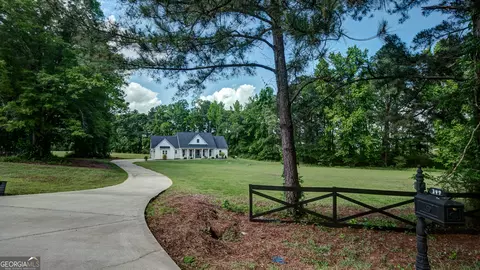 Exterior - 399 Dunn St, Molena, GA 30258 photo 21 of 21