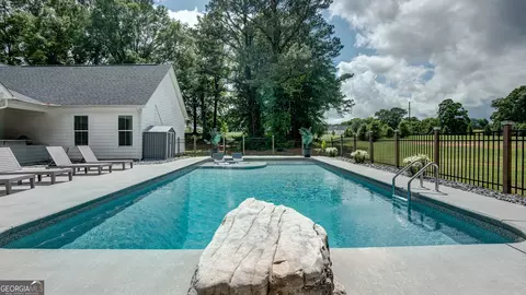Exterior - 399 Dunn St, Molena, GA 30258 photo 11 of 21