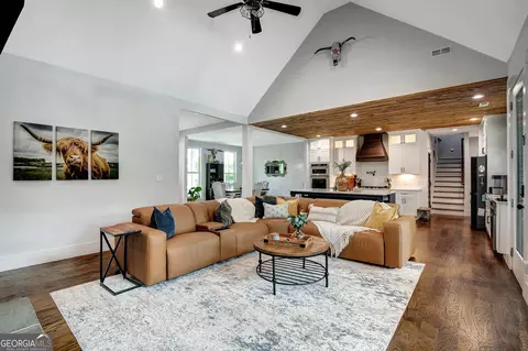 Living - 399 Dunn St, Molena, GA 30258 photo 1 of 4