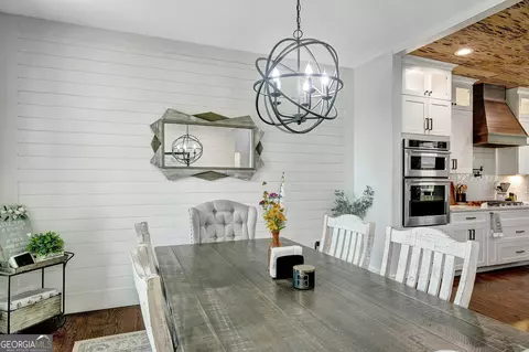 Dining - 399 Dunn St, Molena, GA 30258 photo 3 of 4