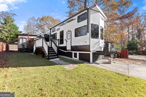 160 Elkmont Trl, Cleveland, GA 30528
