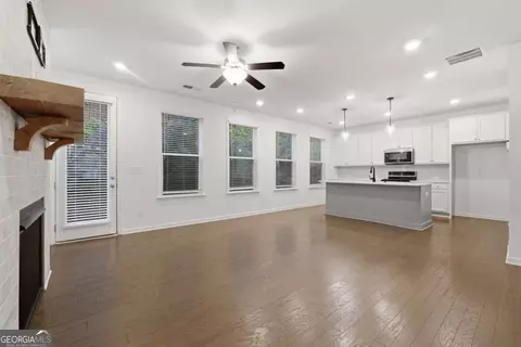 Living - 3052 Brindale Dr, Duluth, GA 30097 photo 3 of 6