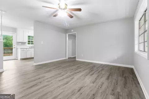Living - 858 Pine Shadow Ln, Winder, GA 30680 photo 2 of 5