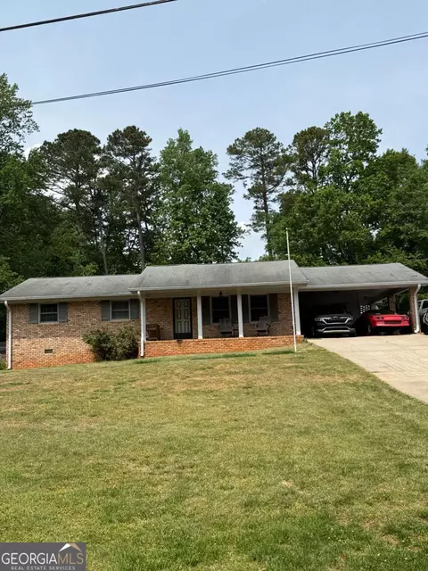 2411 Thrasher Rd, Buford, GA 30519