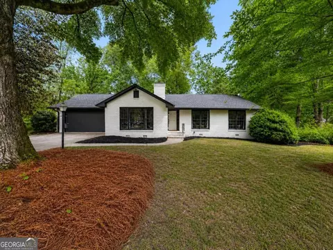 2993 Huntcliff Dr, Marietta, GA 30066