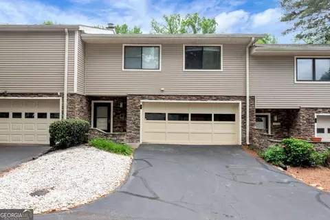 5 Basswood Cir, Atlanta, GA 30328