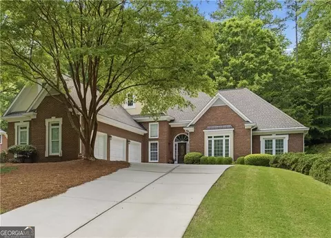 565 Kings County Ct, Milton, GA 30004