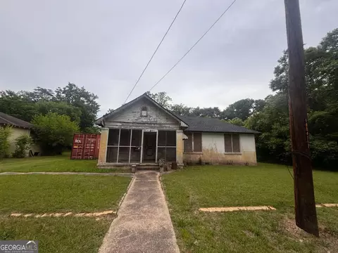 2918 9th St, Columbus, GA 31906