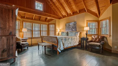 Bedroom - 601 Bluff Rd N, White Oak, GA 31568 photo 6 of 7