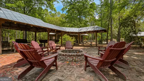 Exterior - 601 Bluff Rd N, White Oak, GA 31568 photo 3 of 36
