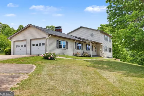 255 Burnt School House Rd, Hayesville, NC 28904