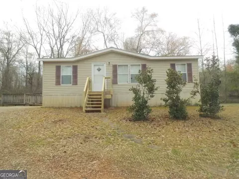 172 Mutts Dr, Mount Airy, GA 30563