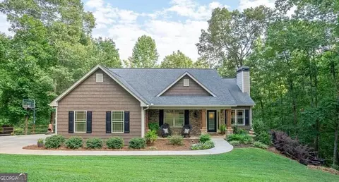 3552 Ridge Dr, Gainesville, GA 30501