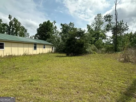 Exterior - 308 Three Rivers Ln, Uvalda, GA 30473 photo 7 of 9