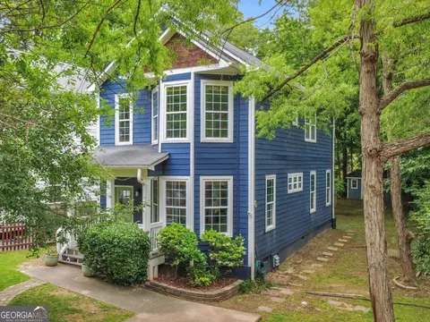 923 Tilden St NW, Atlanta, GA 30318