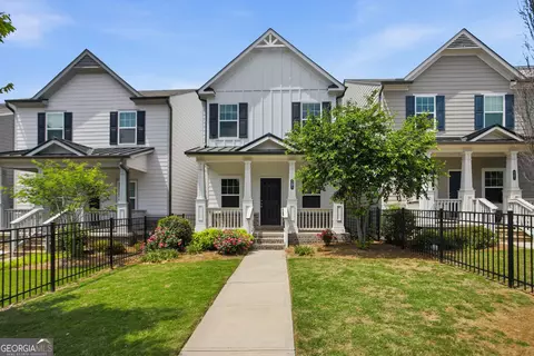 505 Ruths Dr, Woodstock, GA 30188
