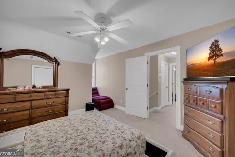 Bedroom - 89 Chanticleer Rd, Commerce, GA 30529 photo 4 of 6