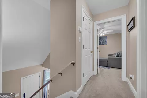 Entry Way - 89 Chanticleer Rd, Commerce, GA 30529 photo 3 of 3