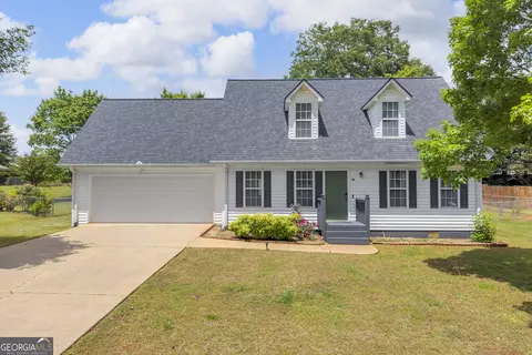 89 Chanticleer Rd, Commerce, GA 30529