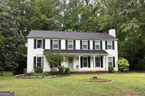 2225 Laurel Mill Way, Roswell, GA 30076