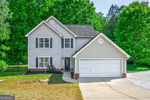 6250 Glen Port Cir, Flowery Branch, GA 30542
