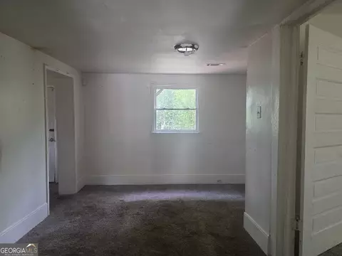 Living - 3127 Hendrix Cir SW, Covington, GA 30014 photo 2 of 3