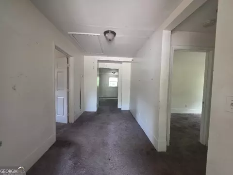 Entry Way - 3127 Hendrix Cir SW, Covington, GA 30014 photo 3 of 3