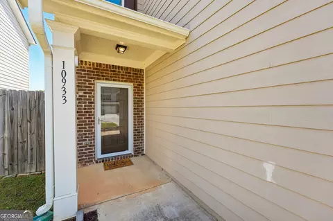 Exterior - 10933 Wheeler Trce, Hampton, GA 30228 photo 4 of 10