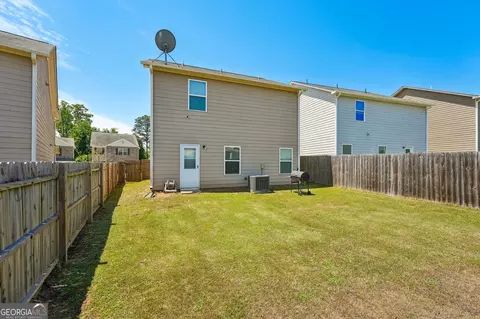 Exterior - 10933 Wheeler Trce, Hampton, GA 30228 photo 10 of 10