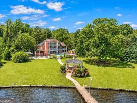 1741 Indian Woods Dr, Greensboro, GA 30642
