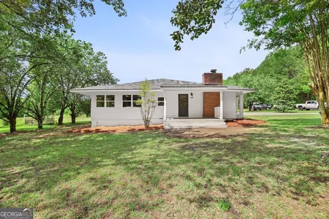 33 Mt Pleasant Church Rd, Carrollton, GA 30116