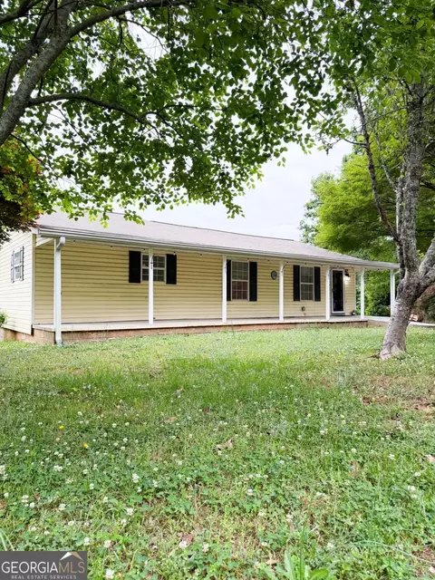 7072 Cantrell Rd, Douglasville, GA 30135