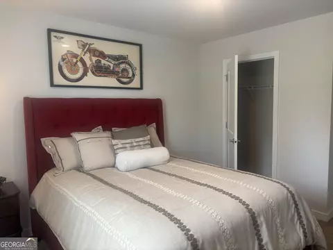 Bedroom - 302 Glenhaven Dr, Lagrange, GA 30241 photo 6 of 9
