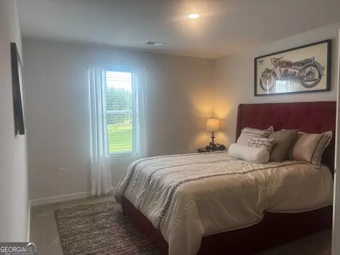 Bedroom - 302 Glenhaven Dr, Lagrange, GA 30241 photo 5 of 9