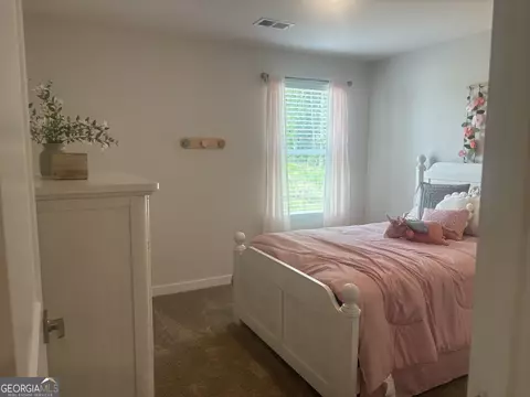 Bedroom - 302 Glenhaven Dr, Lagrange, GA 30241 photo 3 of 9