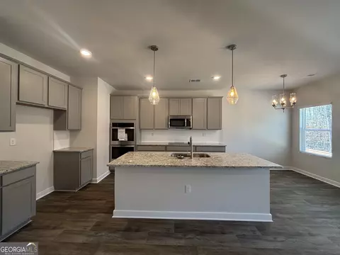 Kitchen - 503 Headwater Ct, Lagrange, GA 30241 photo 1 of 4