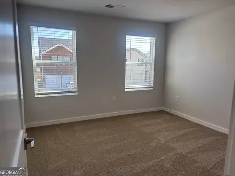 Bedroom - 503 Headwater Ct, Lagrange, GA 30241 photo 3 of 8