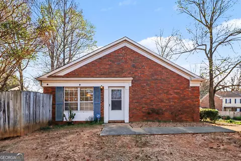 2571 Stratford Ln, Morrow, GA 30260