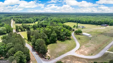 100 Kenley Dr, Brooks, GA 30205