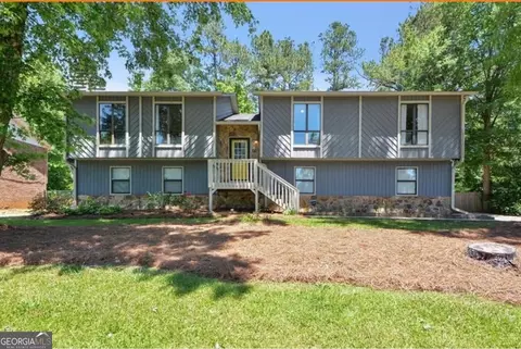 8940 Western Pines Dr, Douglasville, GA 30134