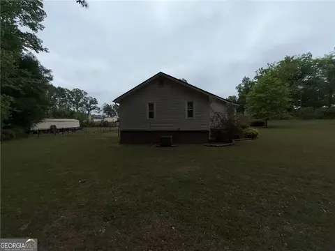 Exterior - 217 Babbs Mill Rd, Hampton, GA 30228 photo 12 of 14