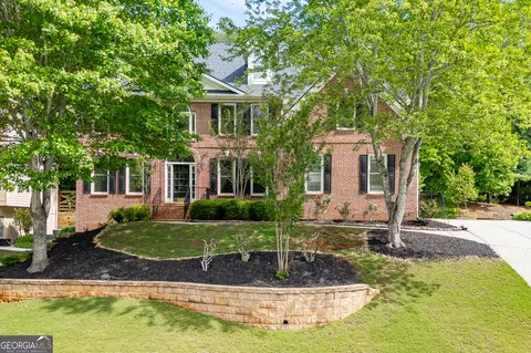 272 Lostwood Trl, Sugar Hill, GA 30518