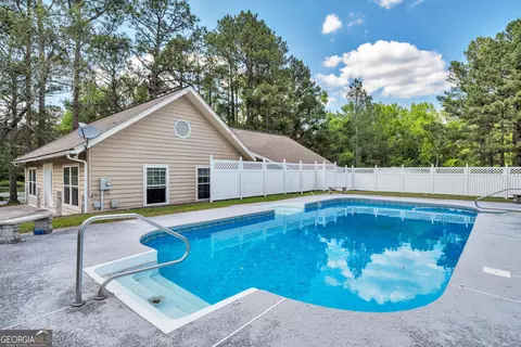 Exterior - 87 Georgia Ave, Adrian, GA 31002 photo 14 of 20